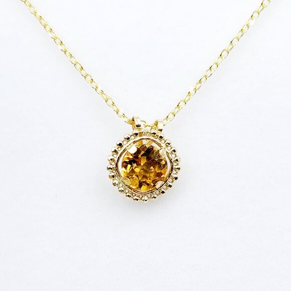 10K Yellow Gold Genuine Citrine 6x6mm (0.75ct) Pendant - Picture 1 of 5